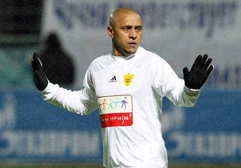 Roberto Carlos, durante un entrenamieno