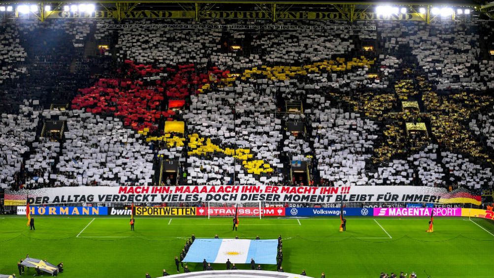 Mosaico que la afición alemana presentó previo al Alemania vs Argentina 