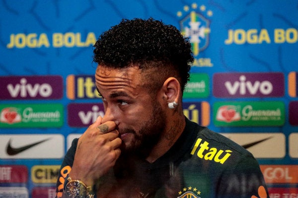 Neymar en conferencia de prensa