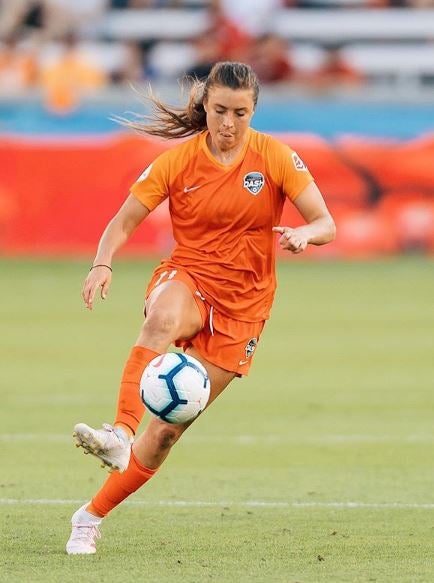 Sofía Huerta durante un juego del Houston Dash