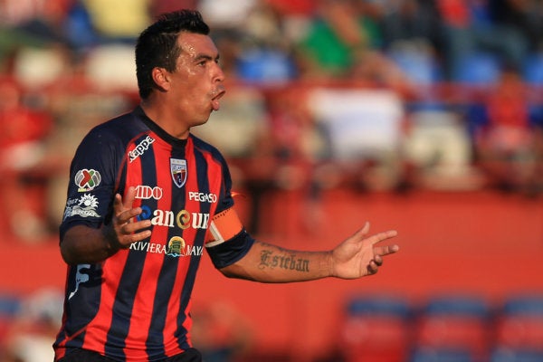 Esteban Paredes como jugador de Atlante en 2013