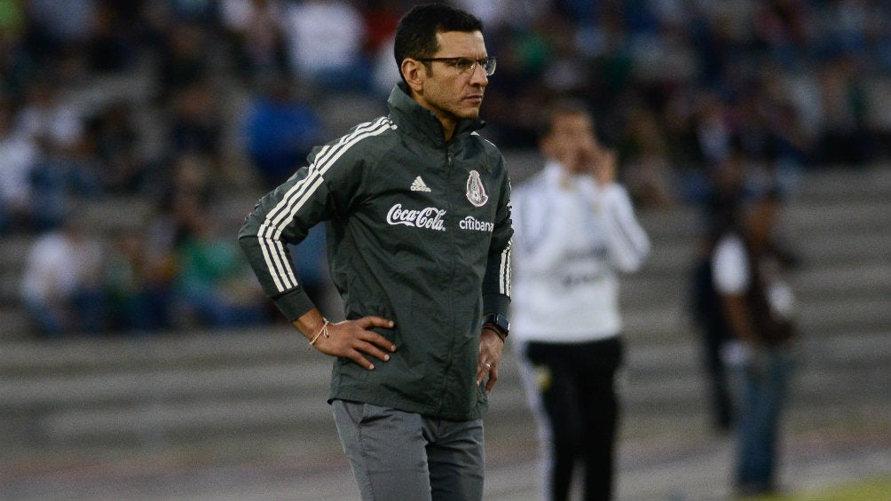 Jimmy Lozano durante el partido ante Argentina