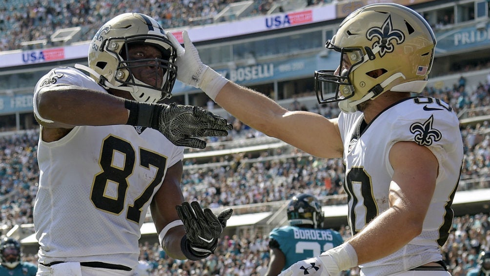 Jugadores de los Saints festejan el triunfo sobre Jaguars