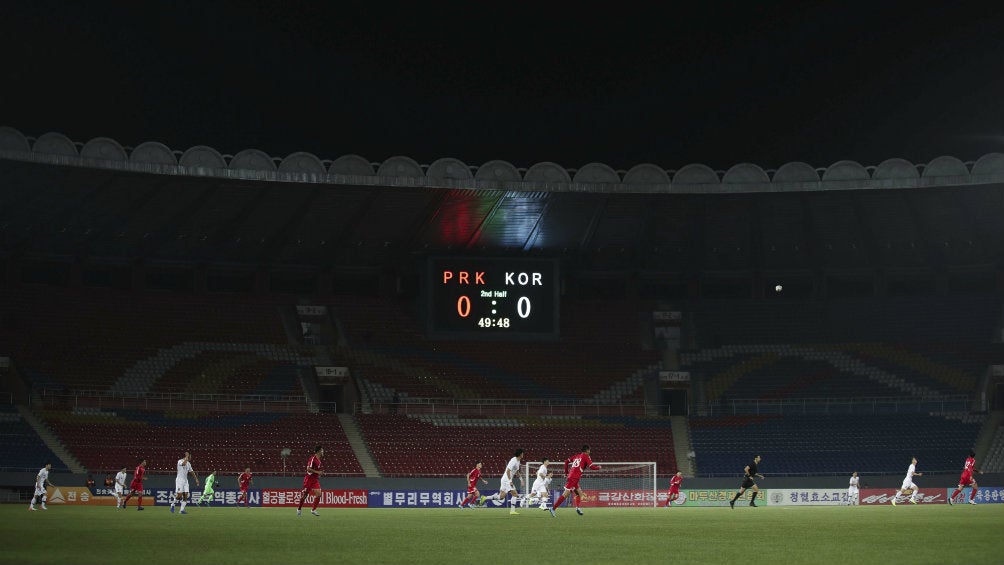 El estadio Kim Il-sung estuvo vacío durante el partido