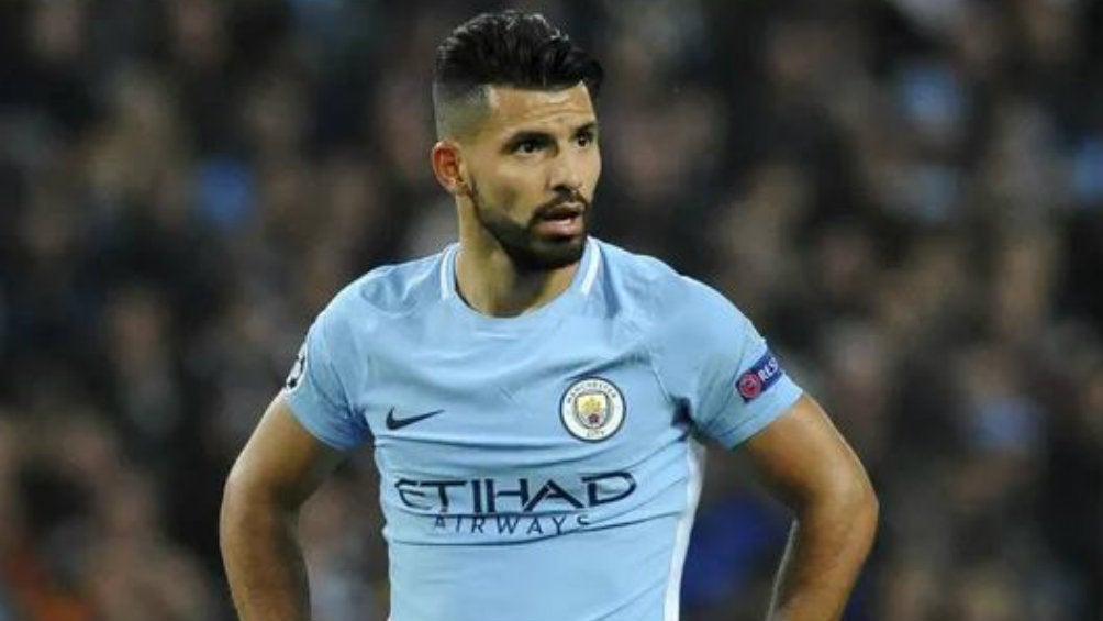 Sergio Agüero durante un juego con el Manchester City