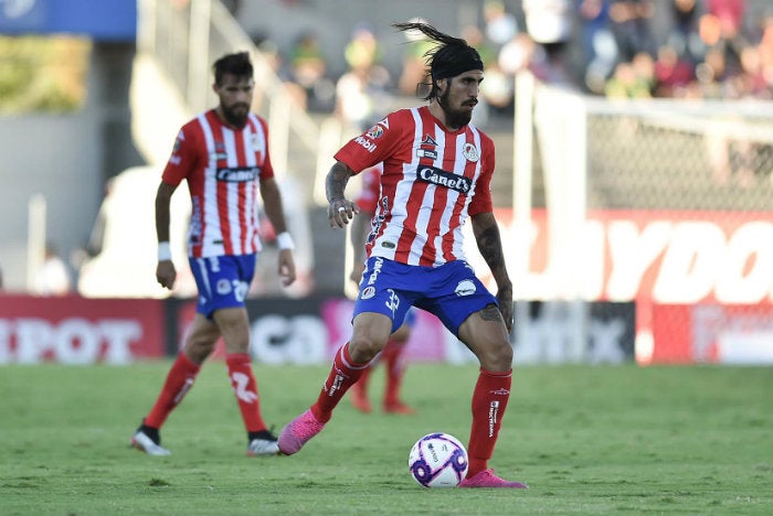 Oscar Benítez, durante un partido de San Luis