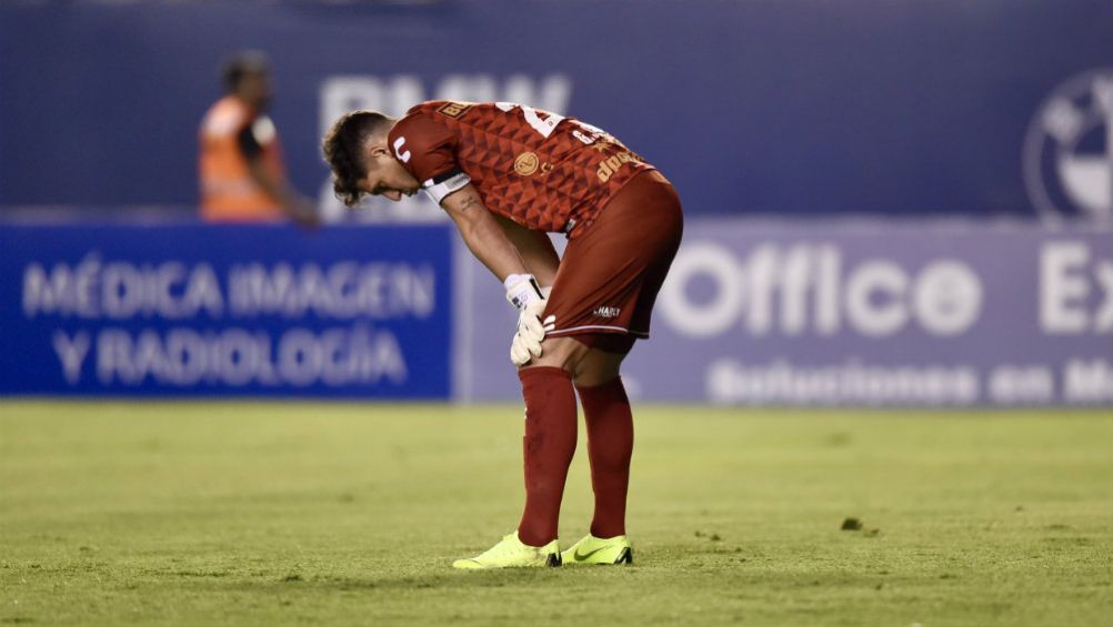 Caspar Servio lamentándose en un partido de Dorados