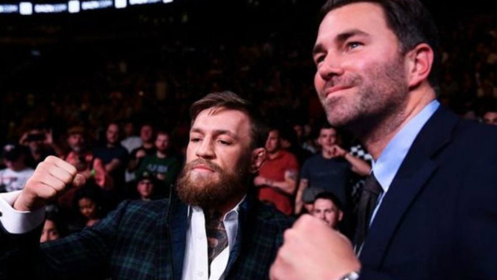 McGregor con Eddie Hearn, promotor deportivo