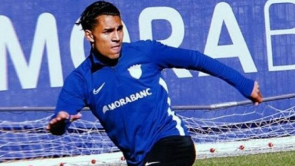 Tarik entrenando con el FC Andorra