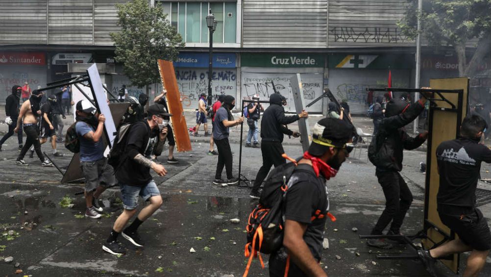 Población de Chile protesta en las calles