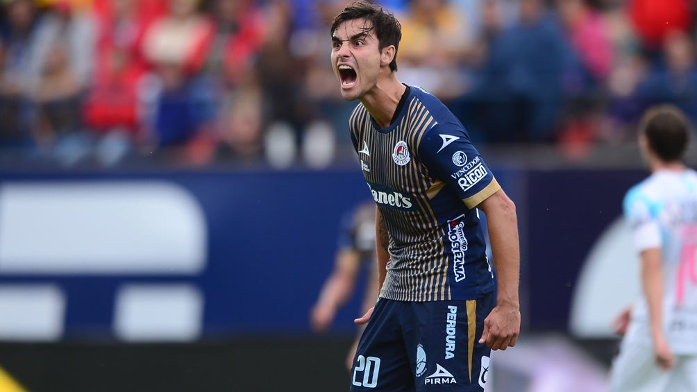 Unai Bilbao durante un duelo del Atlético de San Luis 