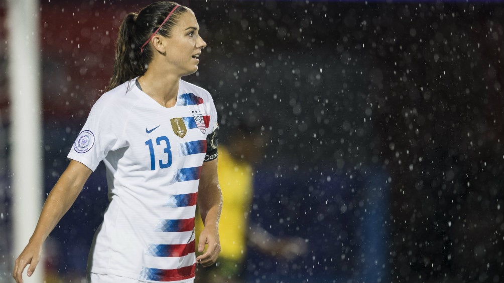 Alex Morgan durante un partido de Estados Unidos