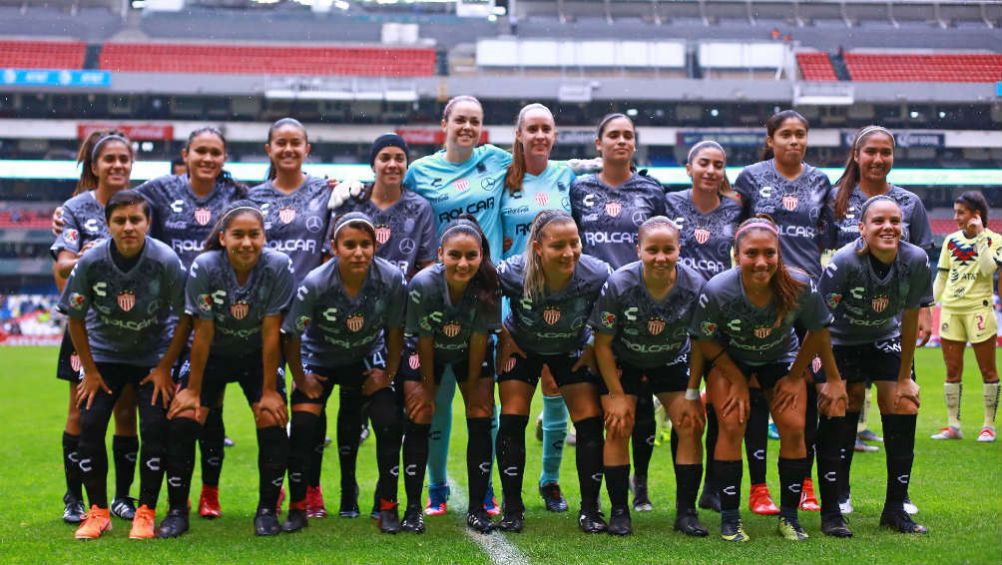 Jugadoras del Necaxa previo al partido