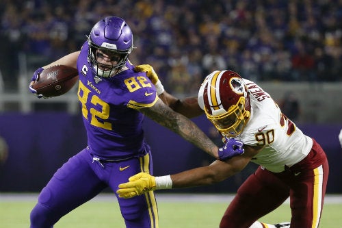 Kyle Rudolph durante el partido contra Washington