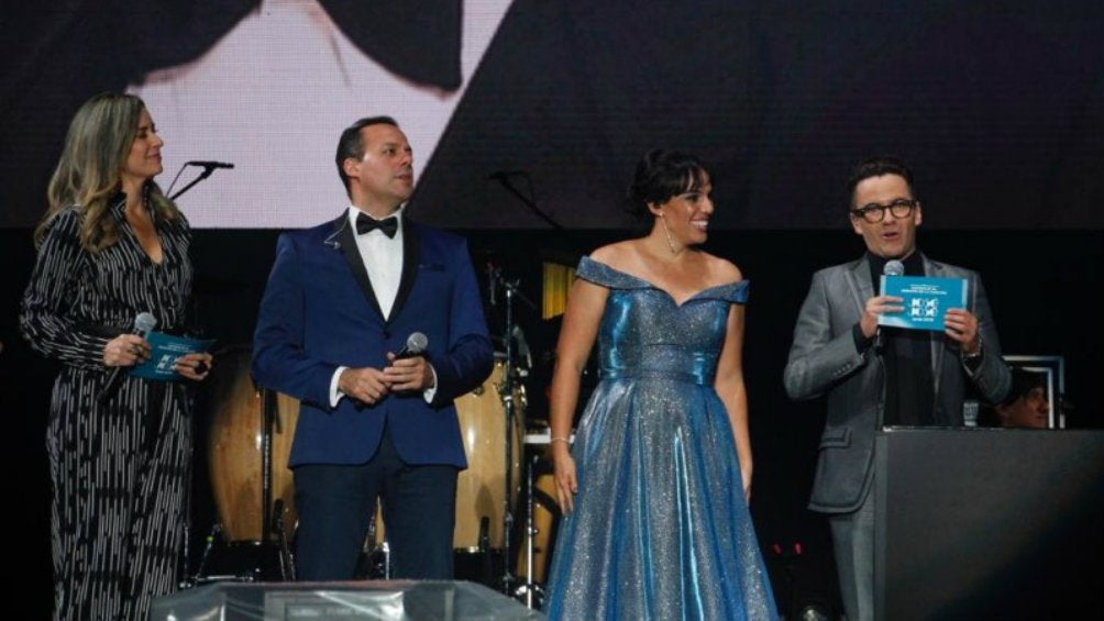 Ceremonia de homenaje a José José en el Zócalo de la CDMX