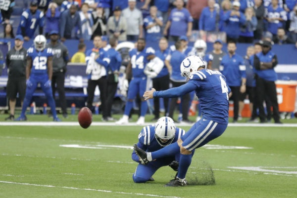 Vinatieri conectando un gol de campo