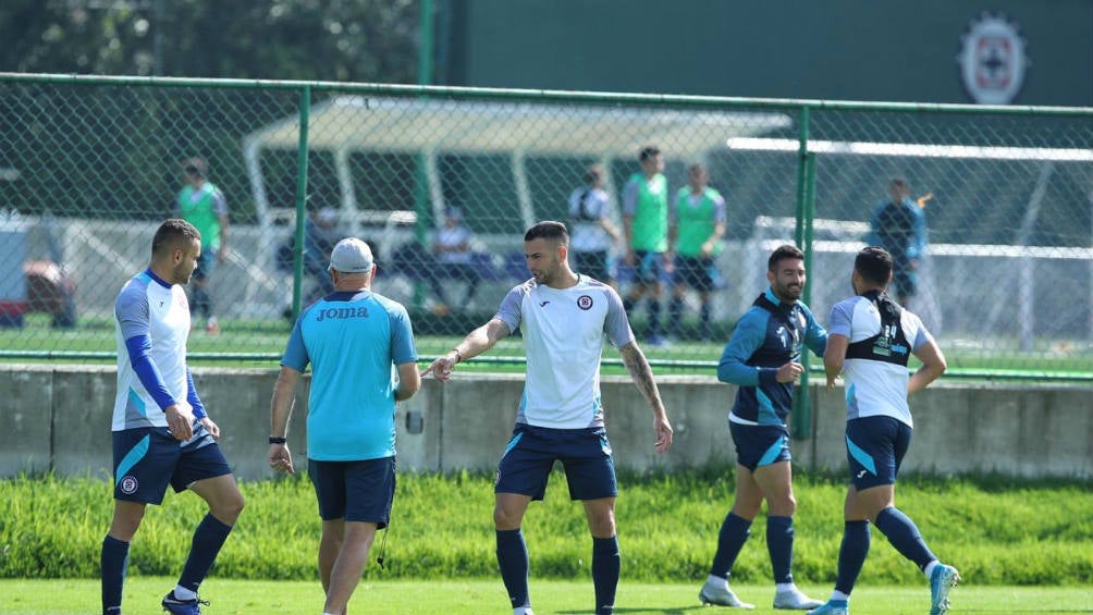 El plantel de Cruz Azul en la práctica del día de hoy en la Noria 