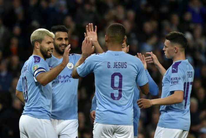 Jugadores del City festejan gol contra Southampton 