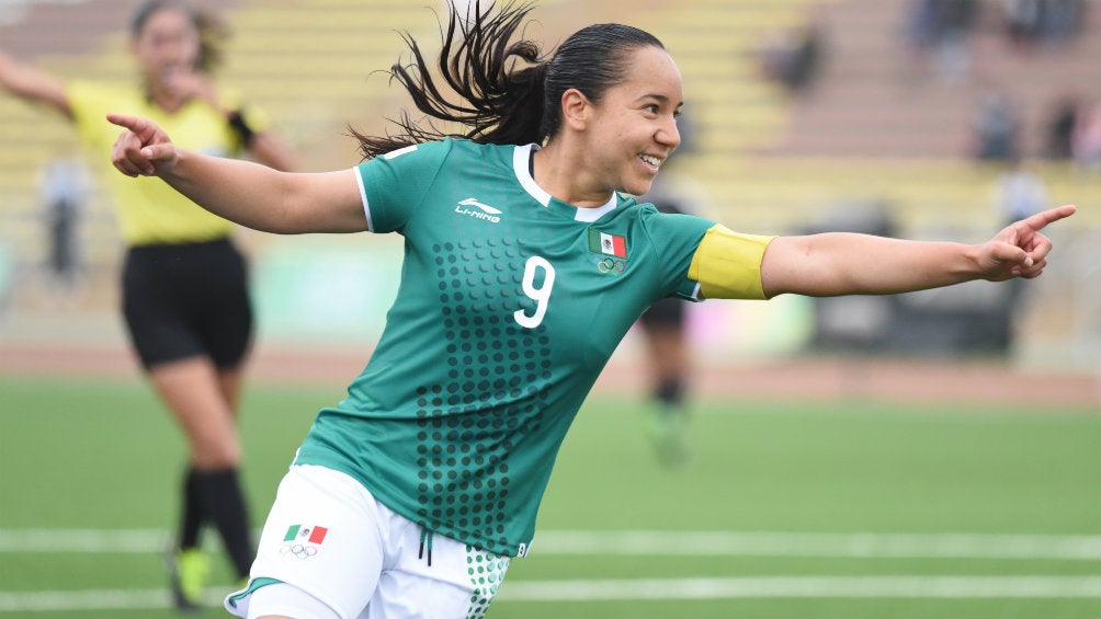 Charlyn Corral con la Selección Mexicana