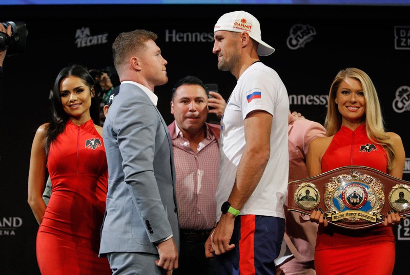 Canelo y Kovalev en un cara a cara en Las Vegas