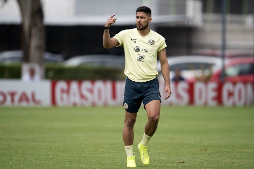 Bruno Valdez durante un entrenamiento del América