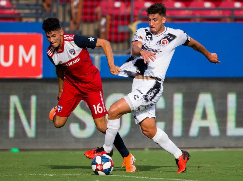 Nicolás Carrera y Ricardo Pepi exseleccionados nacionales