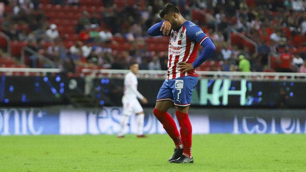 Alexis Vega en lamento, durante el juego de la jornada 16 