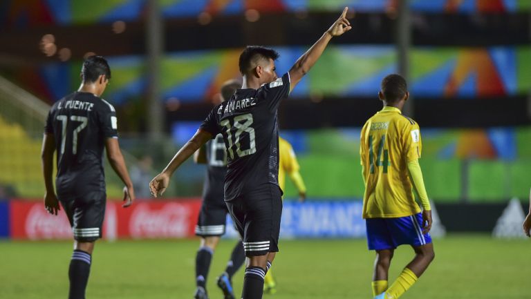 Efraín Álvarez celebrando un gol en el Mundial Sub 17