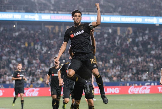 Vela, en festejo de gol