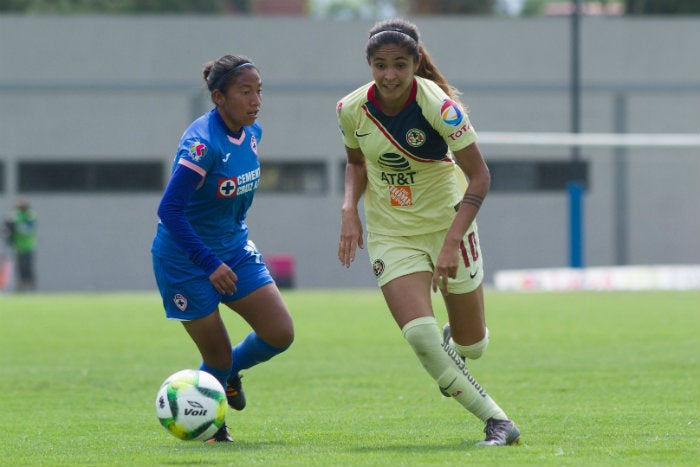 Daniela Espinosa, en un partido del América