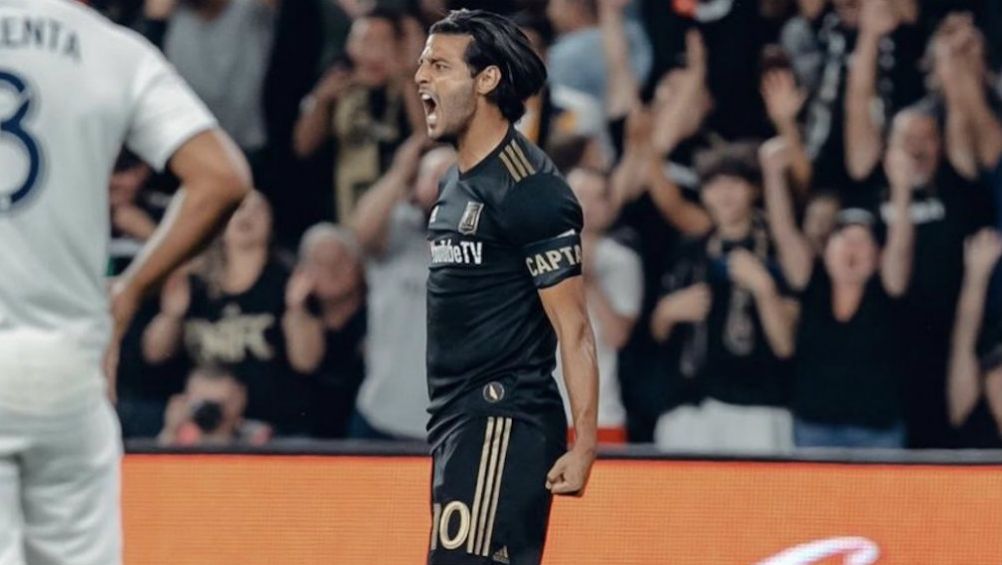 Carlos Vela celebra un gol con Los Angeles FC