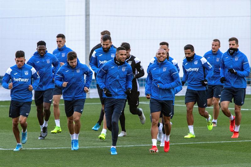 Jugadores del Leganés durante la práctica