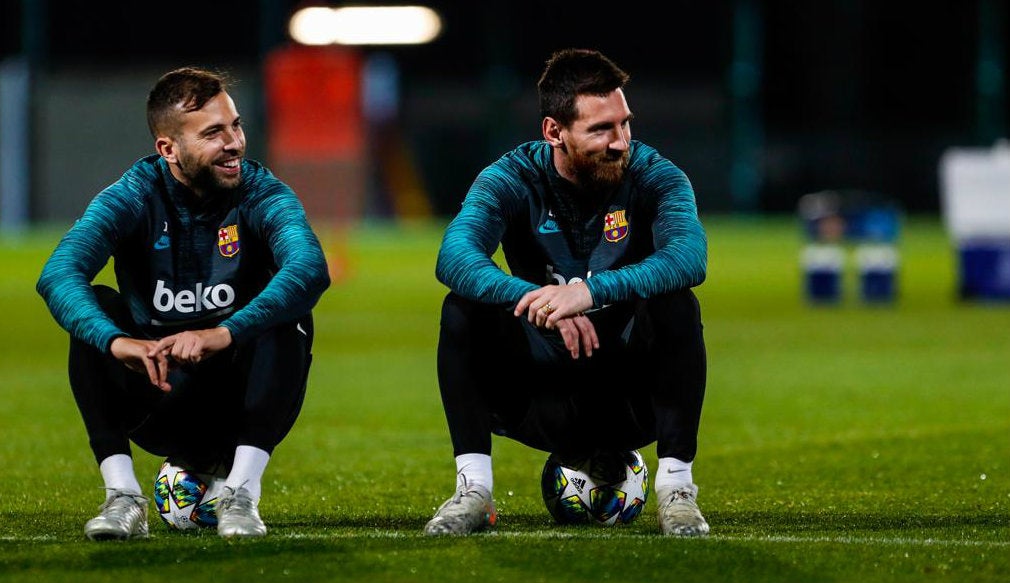 Jordi Alba y Lionel Messi en un entrenamiento