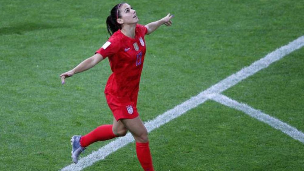 Alex Morgan, en festejo con EUA