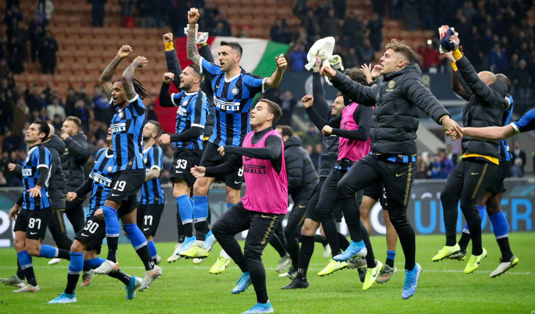 Jugadores del Inter de Milán celebrando la victoria ante Hellas Verona