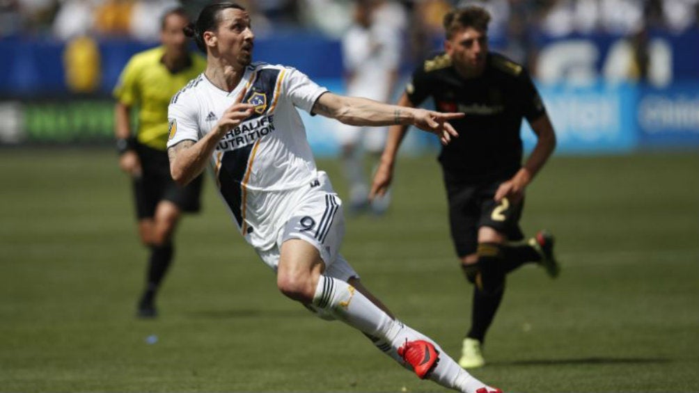 Ibra en un juego ante el LAFC