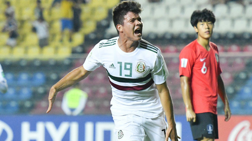 Ali Ávila festeja el gol que le hizo a Corea del Sur