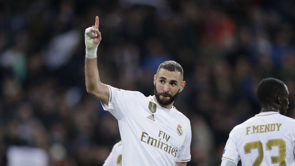 Benzema, en festejo de gol con el Real Madrid