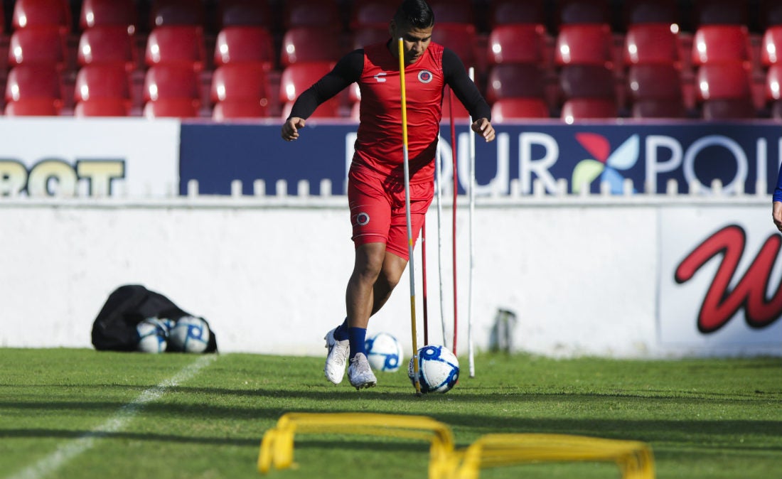 Carlos Salcido en un entrenamiento con el Veracruz