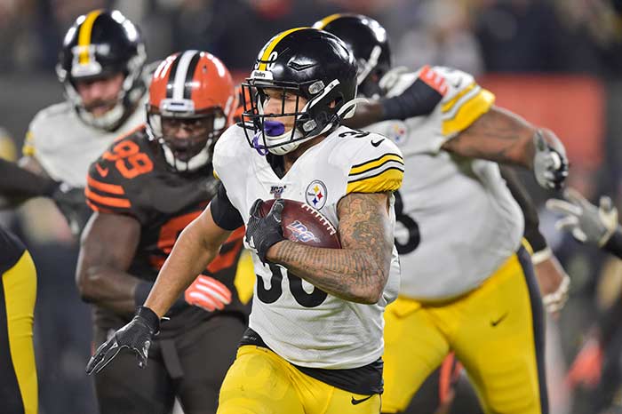 James Conner, durante el partido ante Browns