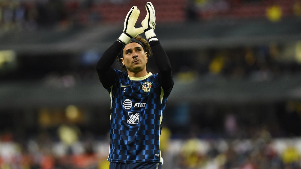 Memo Ochoa aplaude a la afición de las Águilas