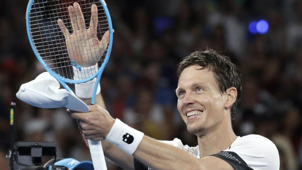 Tomas Berdych sonríe tras un partido