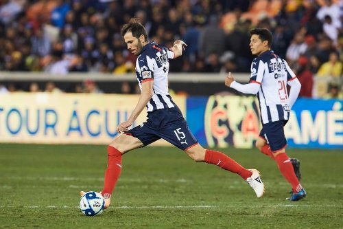 Basanta durante el amistoso entre Monterrey y América