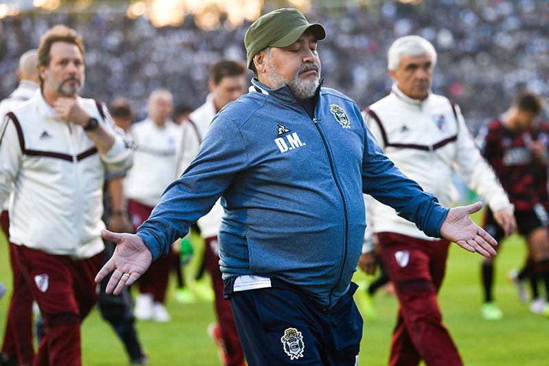 Diego Maradona, tras un partido de Gimnasia y Esgrima La Plata