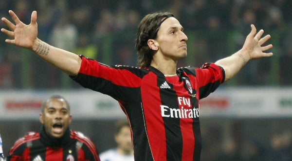 Zlatan Ibrahimovic celebrando una anotación como jugador del Milan