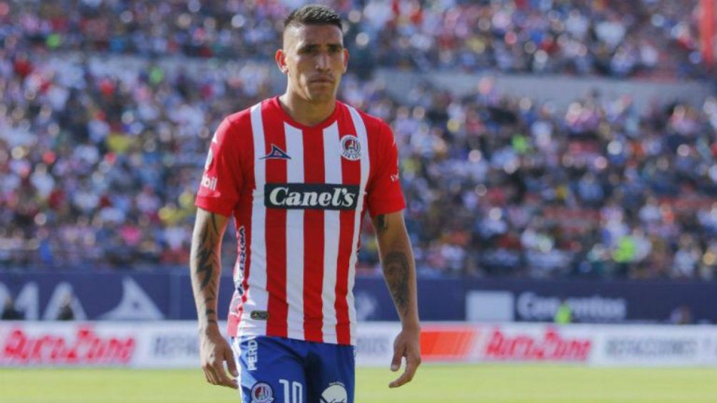 Centurión, en un partido de San Luis 