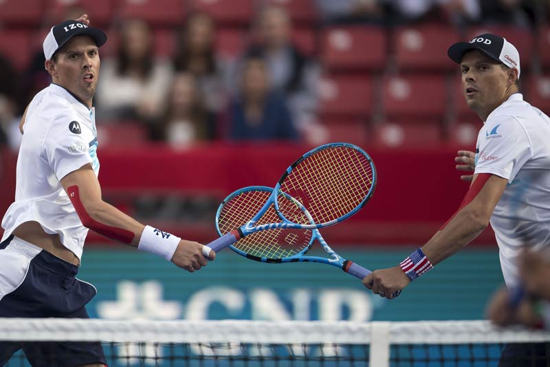 Los hermanos  Bob y Mike Bryan en la Plaza de Toros México