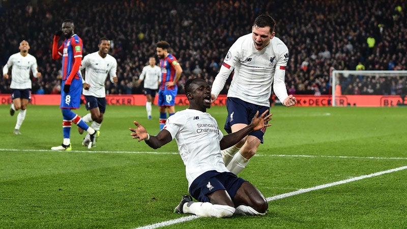 Mané celebra su anotación ante el Crystal Palace