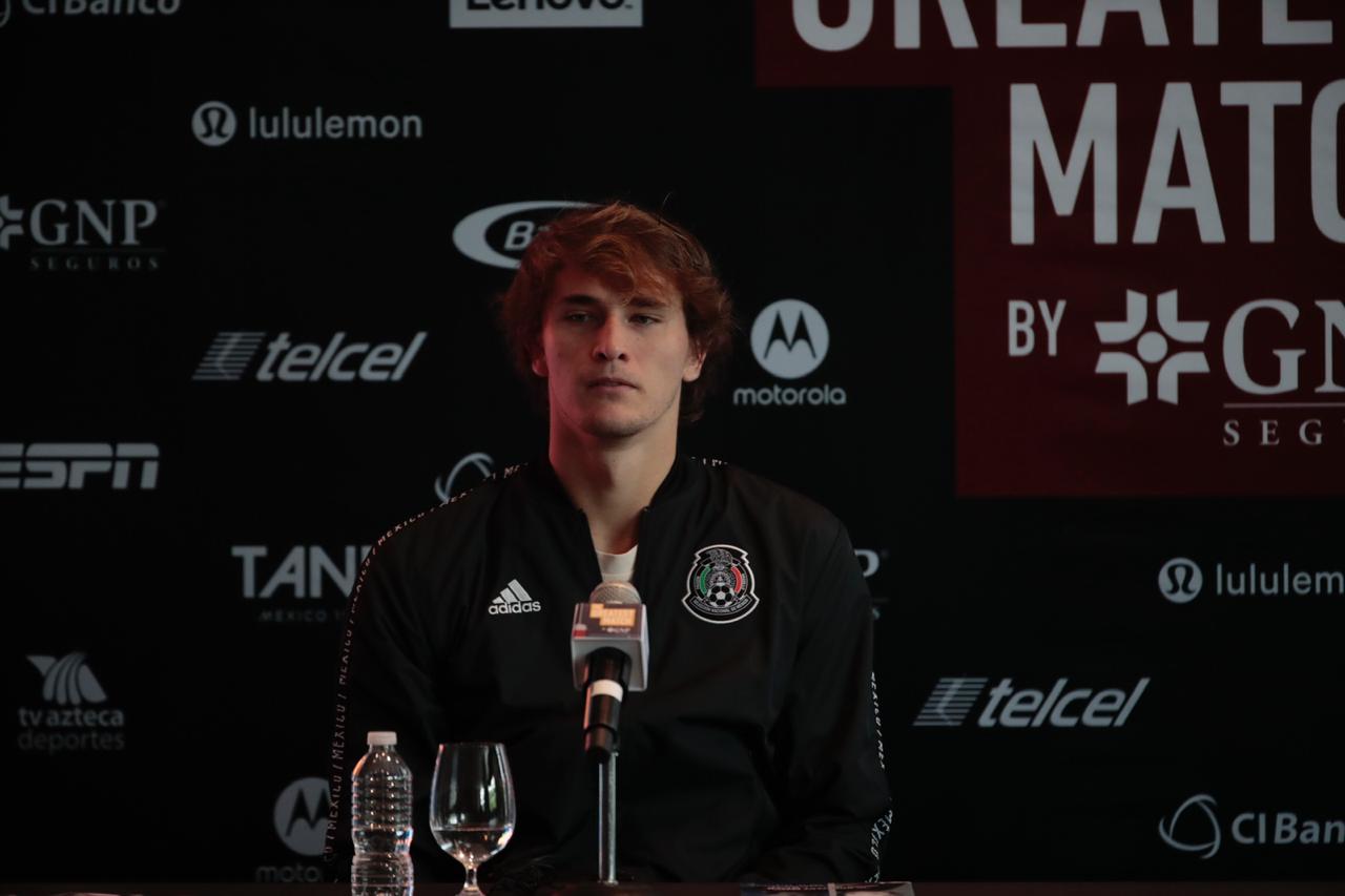 Alexander Zverev en conferencia de prensa