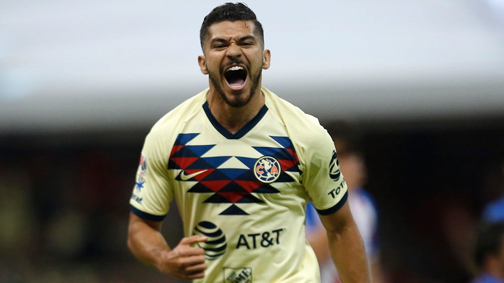 Henry Martin celebra una anotación con América en el Apertura 2019